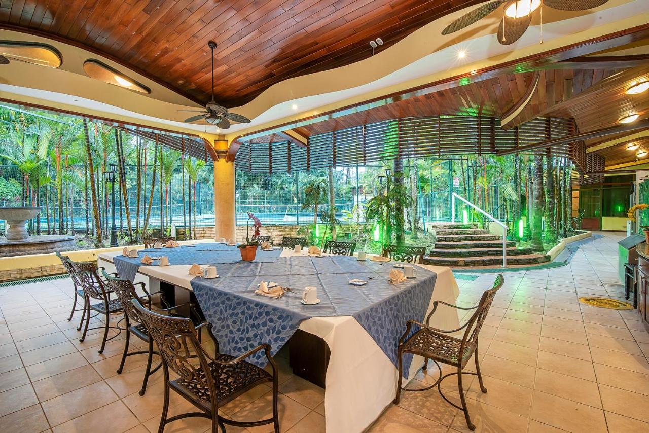 Hotel Casa Roland Golfito Resort Экстерьер фото