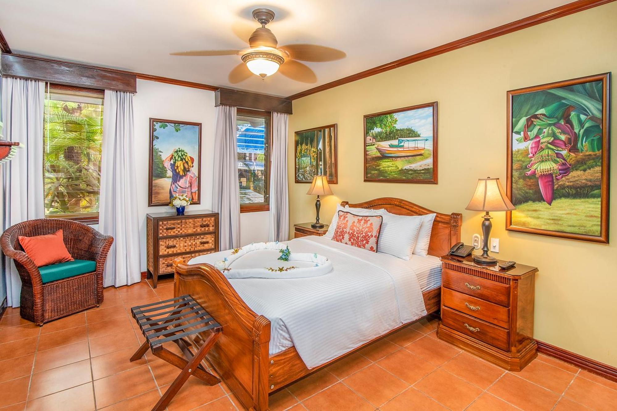 Hotel Casa Roland Golfito Resort Экстерьер фото